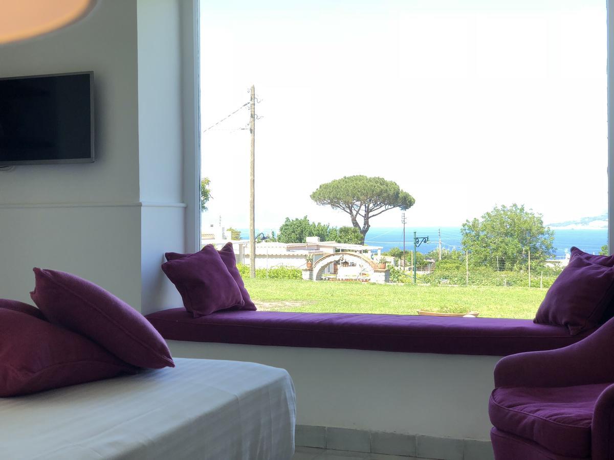 Marunnella Suites กาปรี ภายนอก รูปภาพ